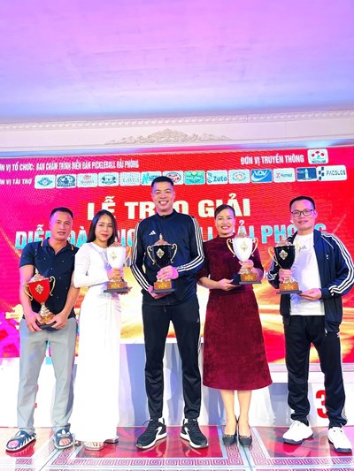 LỄ TRAO GIẢI GALA DINNER GIẢI DIỄN ĐÀN PICKLEBALL HẢI PHÒNG  TRANH CUP NGÔ QUYỀN NĂM 2025